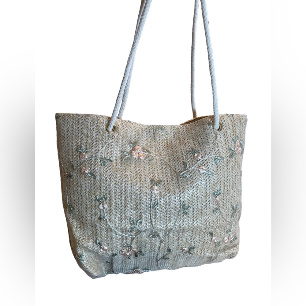 Straw Bag w/ Embroidered Flowers